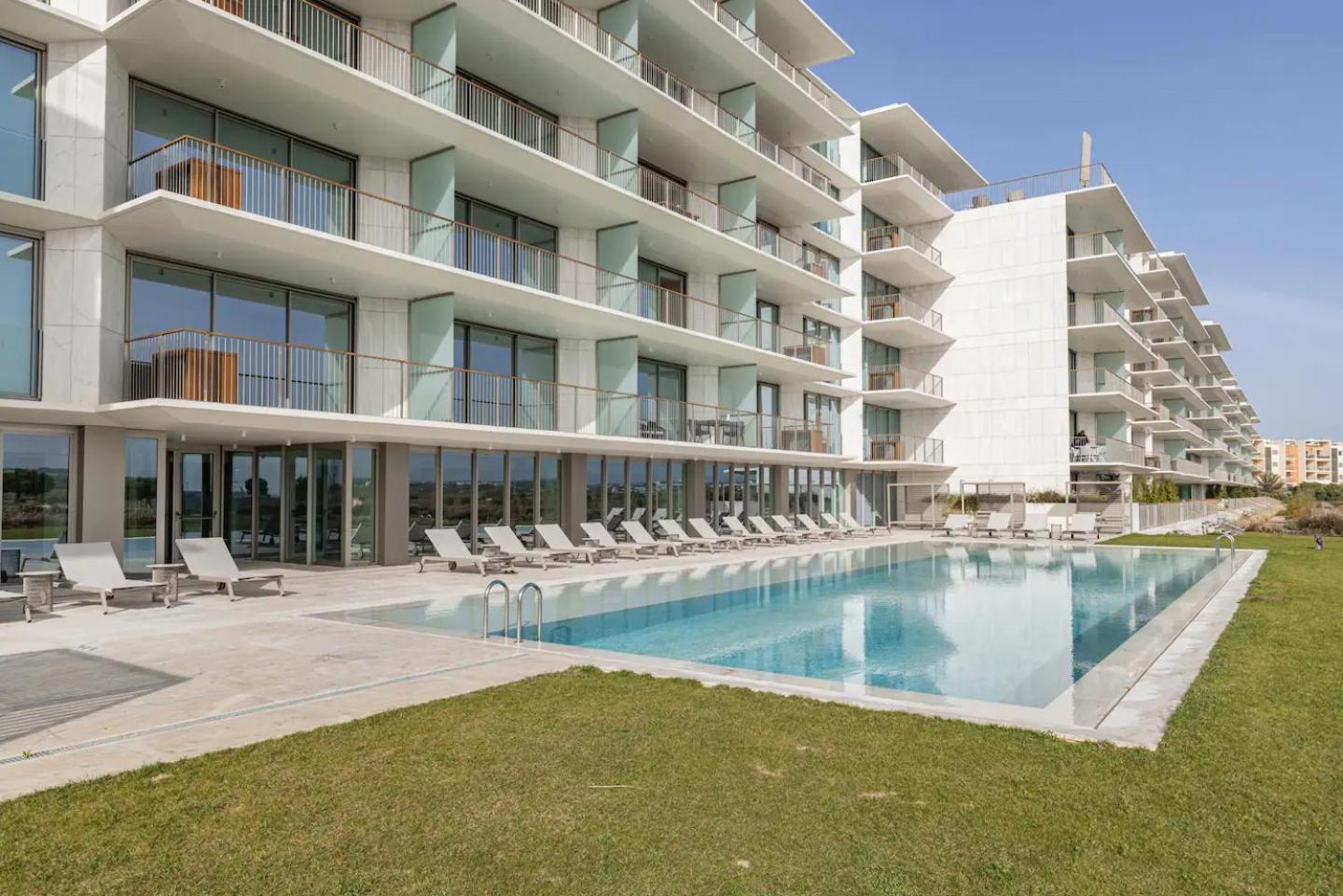 Bayline- Beachfront And Pool Armação de Pêra Dış mekan fotoğraf